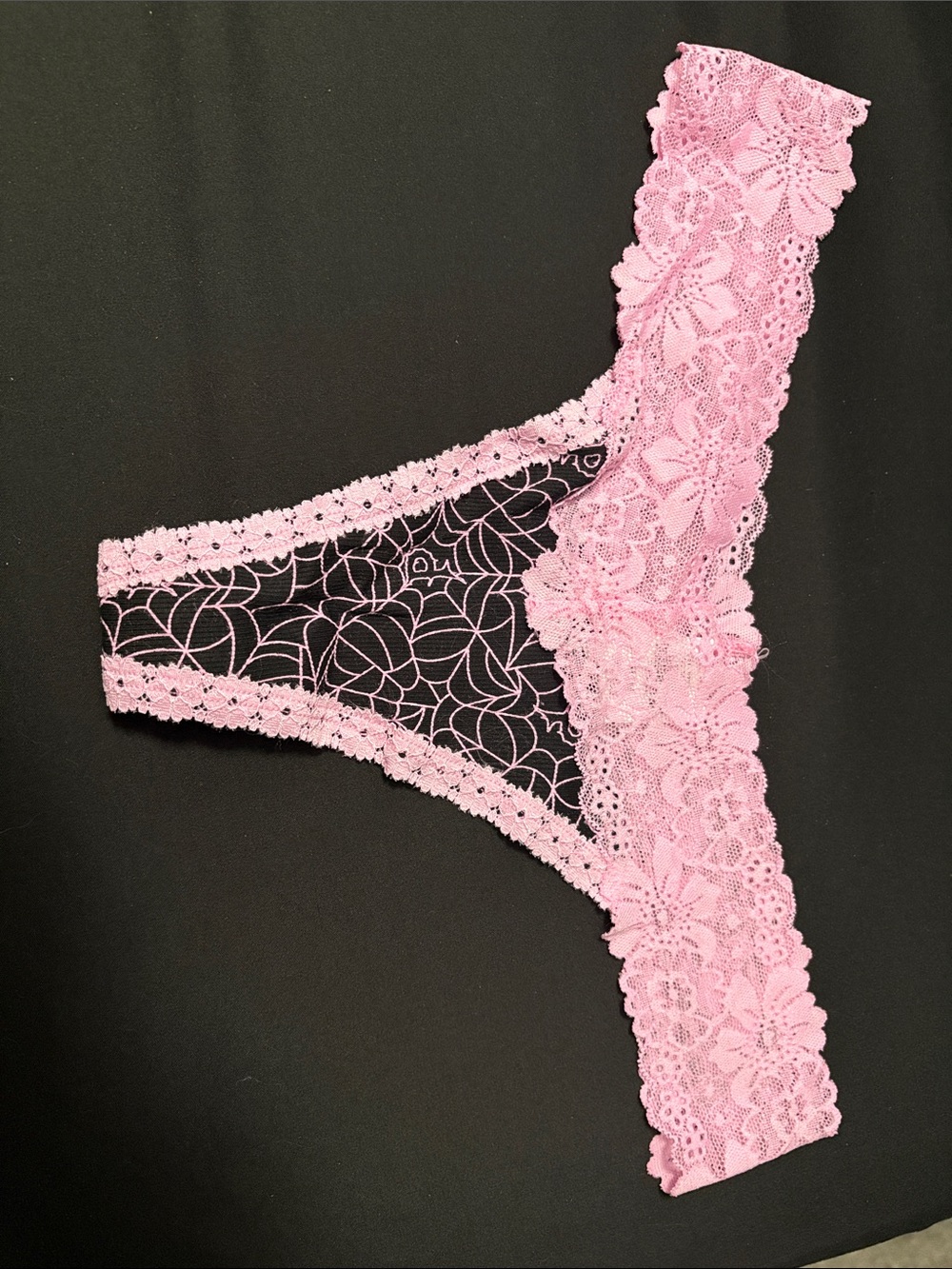 PINK Victoria's Secret Pink Lace-Trim Black Thong spider